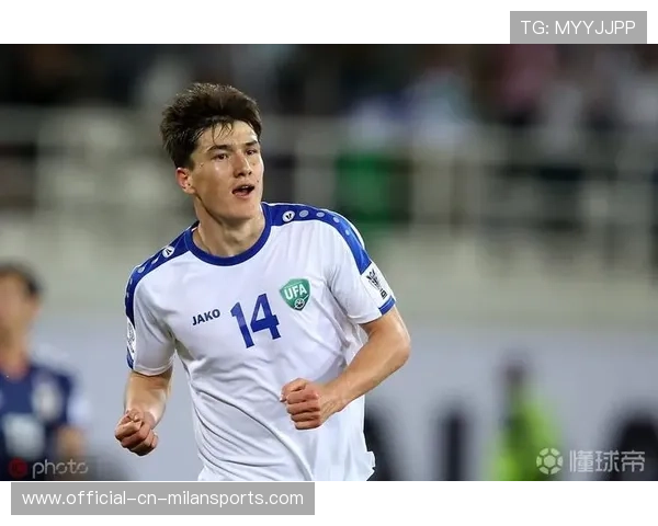 中超前锋背身护球训练秘籍｜打造无敌前锋的黄金技能