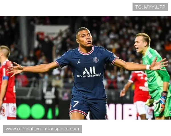 巴黎讨论是否削减转会预算：未来的决定将如何影响球队？